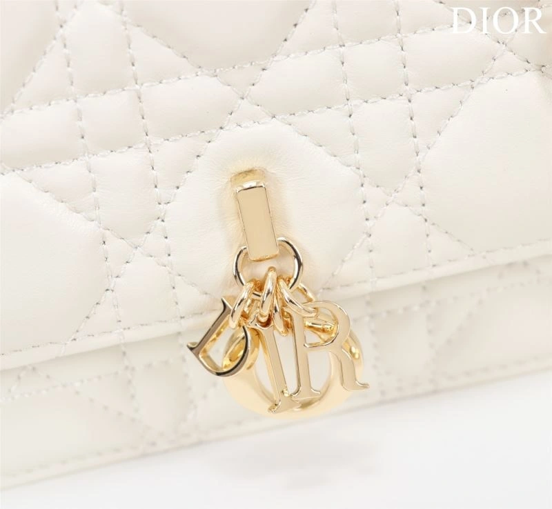 Classic Christian Dior Other Bags 63977