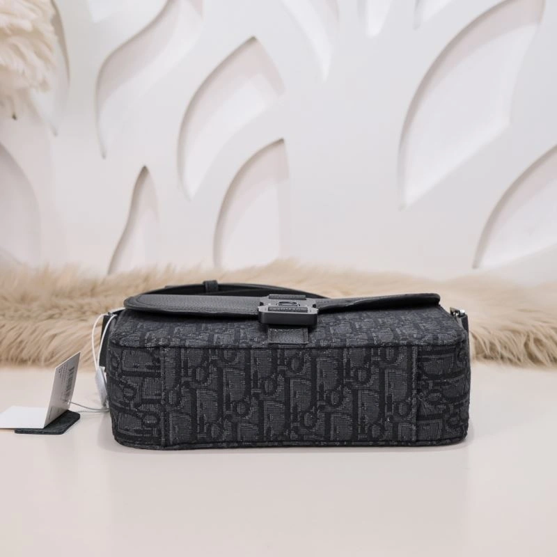 RelaxedFit Christian Dior Other Bags 77127