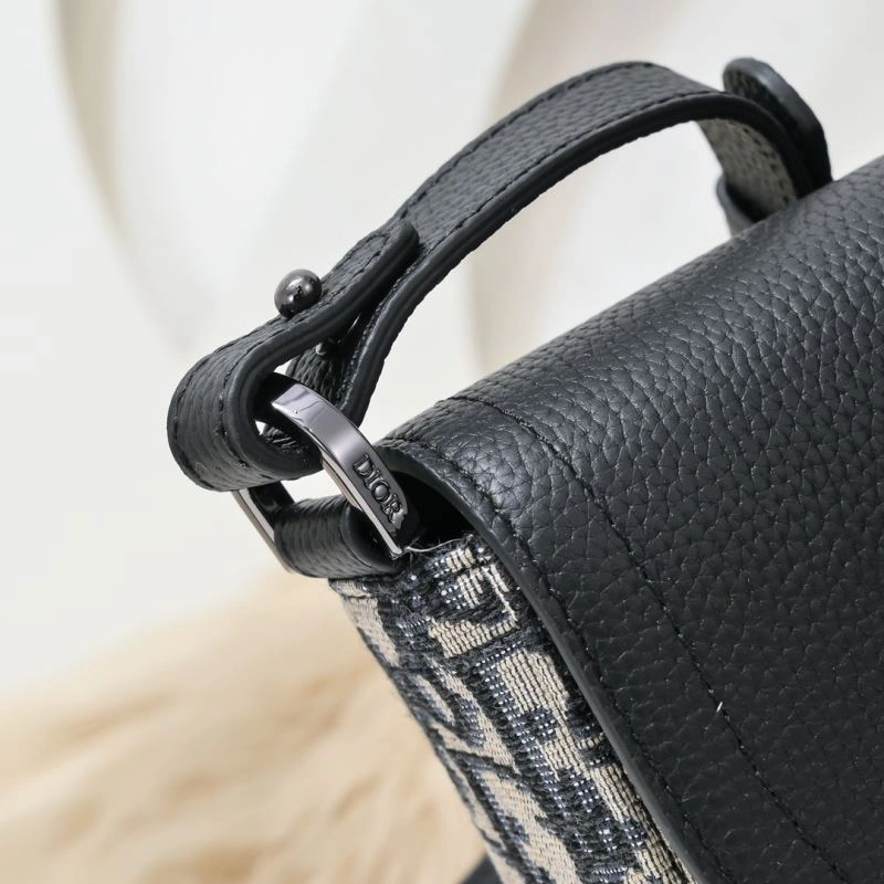 Cozy Christian Dior Other Bags 77106