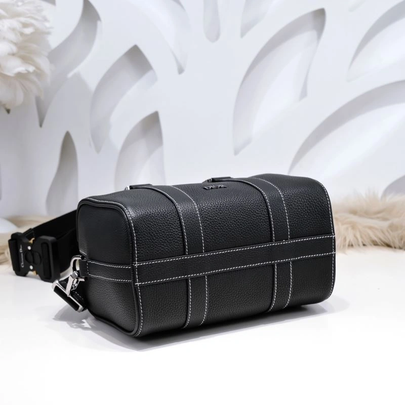 Contemporary Christian Dior Other Bags 77076