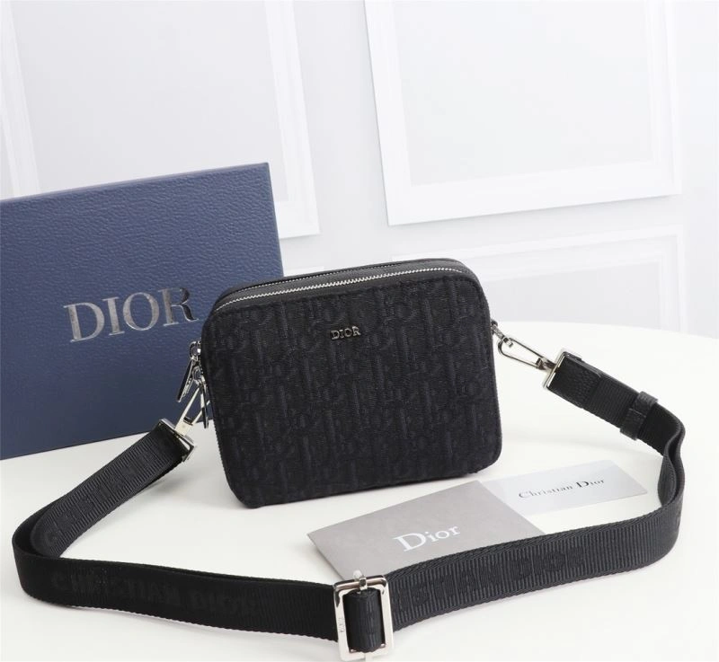 Christian Dior Other Bags Vibrant 74270