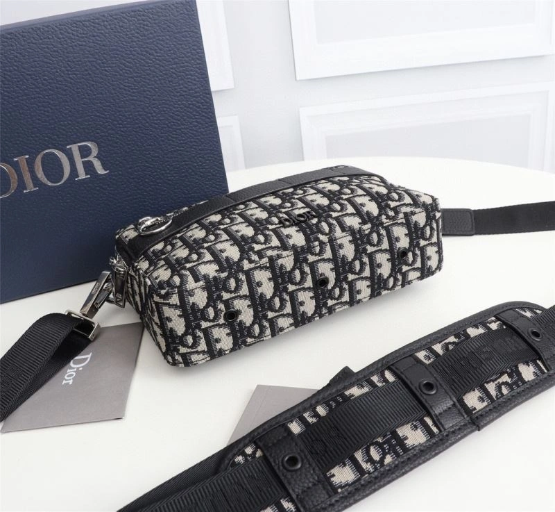 Bold Christian Dior Other Bags 74274