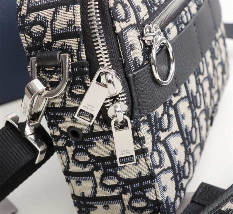 Bold Christian Dior Other Bags 74274
