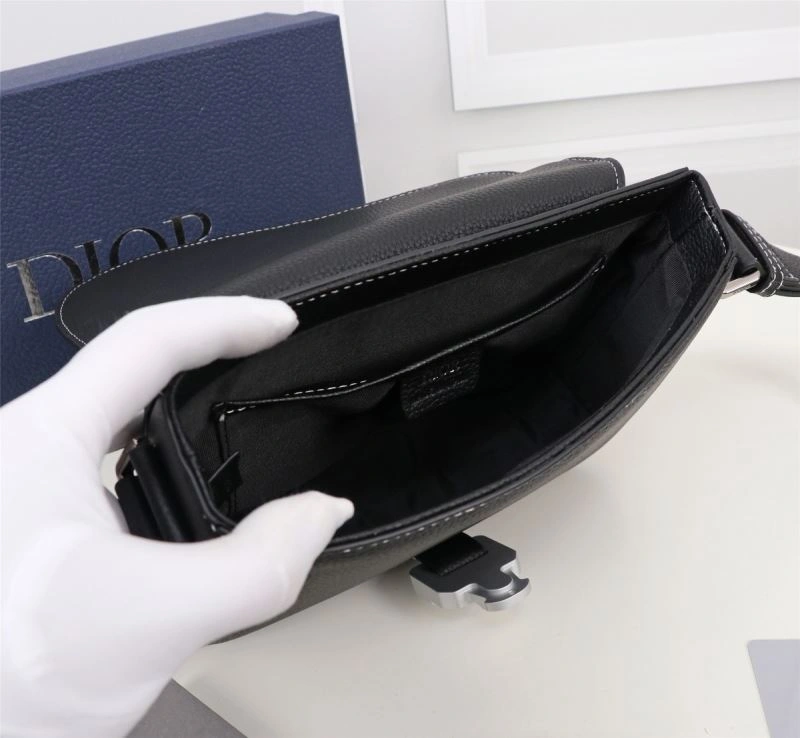 Christian Dior Other Bags Sleek 74236