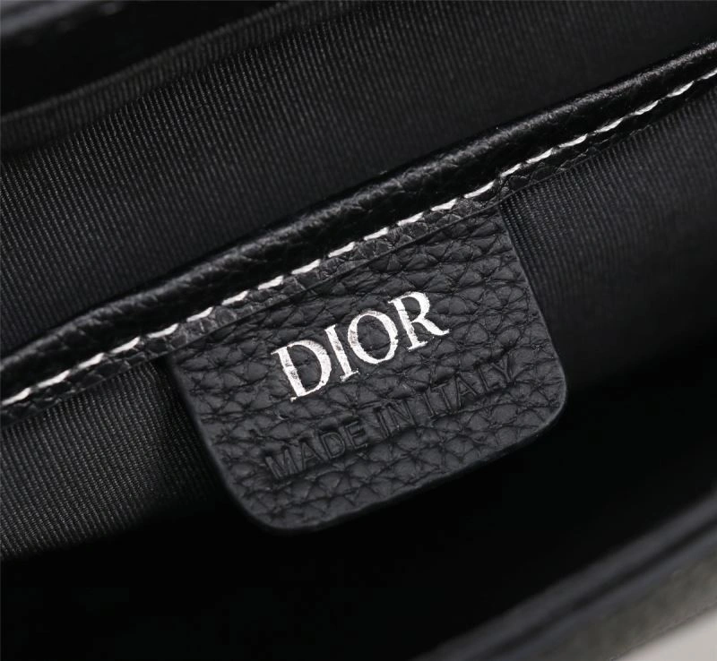 Christian Dior Other Bags Sleek 74236