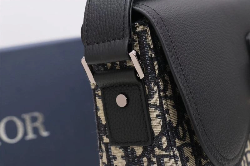 Effortless Christian Dior Other Bags 74240