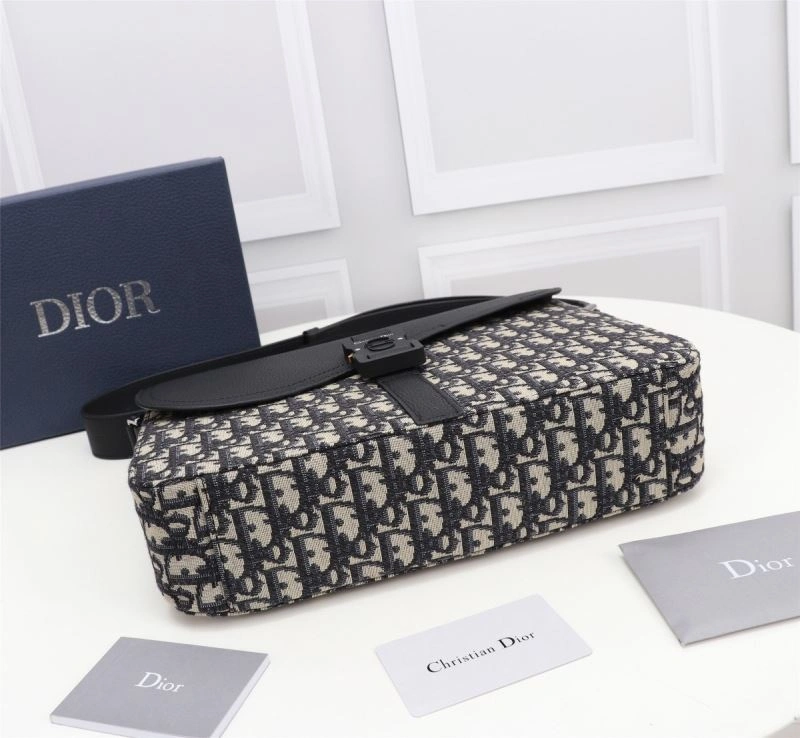 Effortless Christian Dior Other Bags 74240