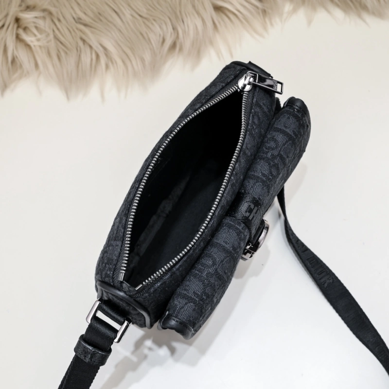 Sophisticated Christian Dior Other Bags 71372