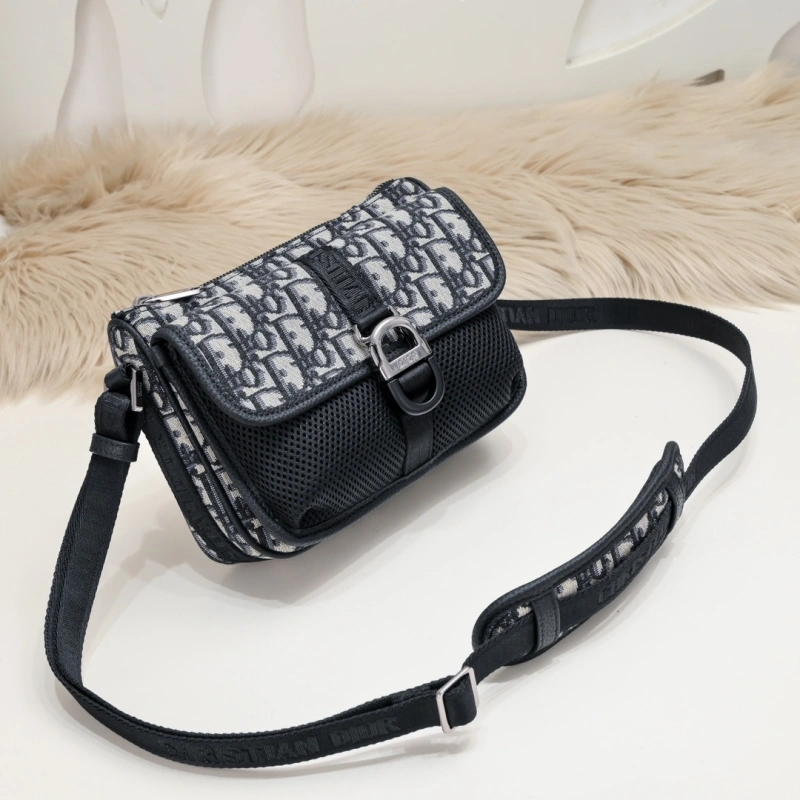 Minimalist Christian Dior Other Bags 71373