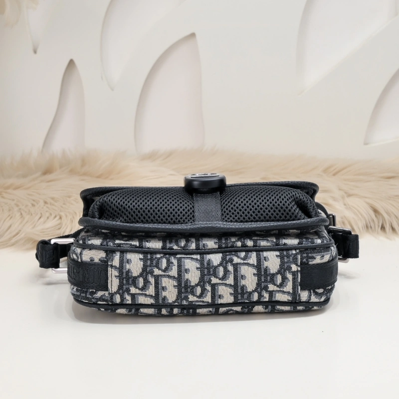 Minimalist Christian Dior Other Bags 71373