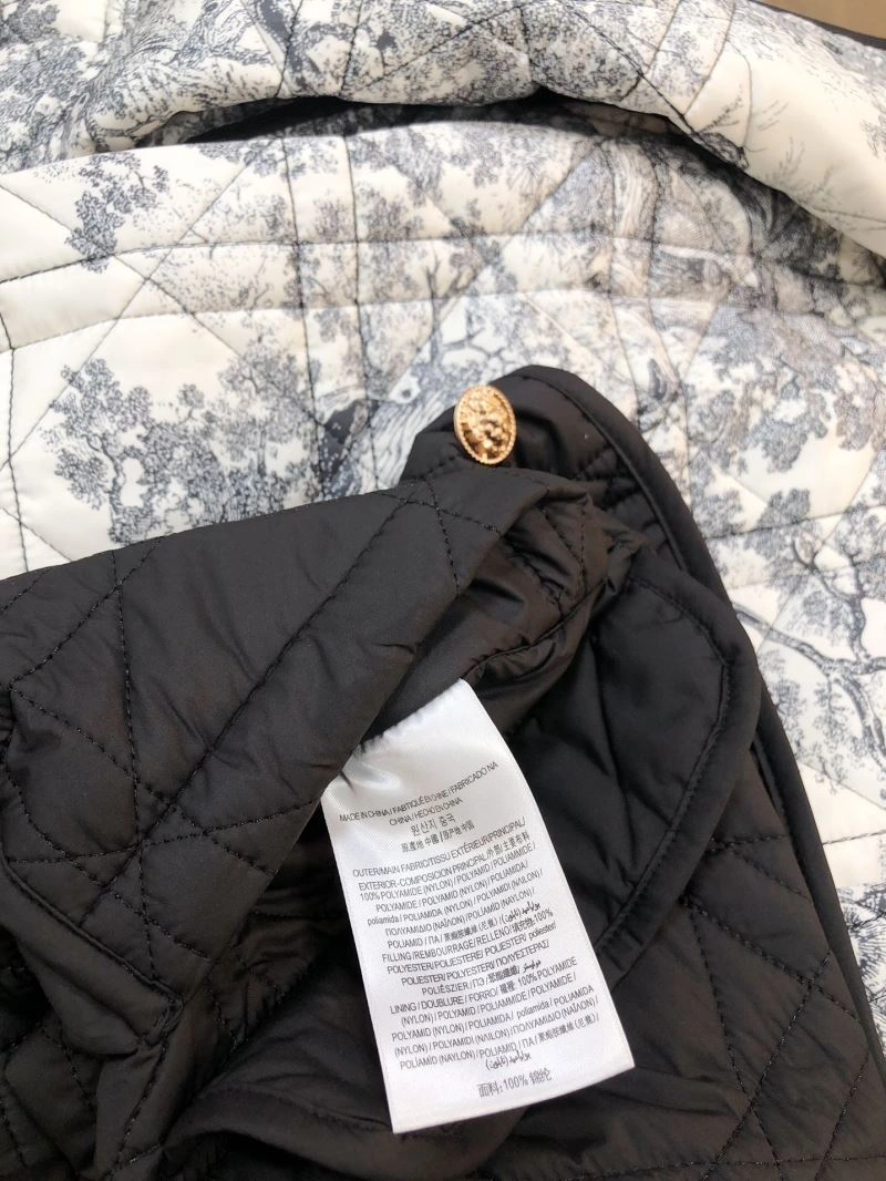 Refined Christian Dior Outwear 117612