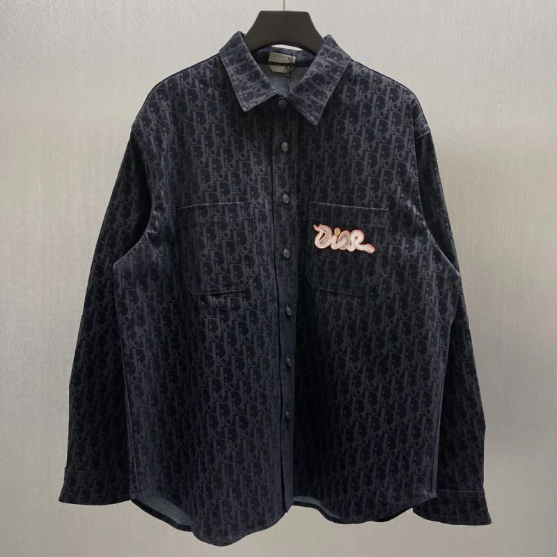 Versatile Christian Dior Outwear 117547