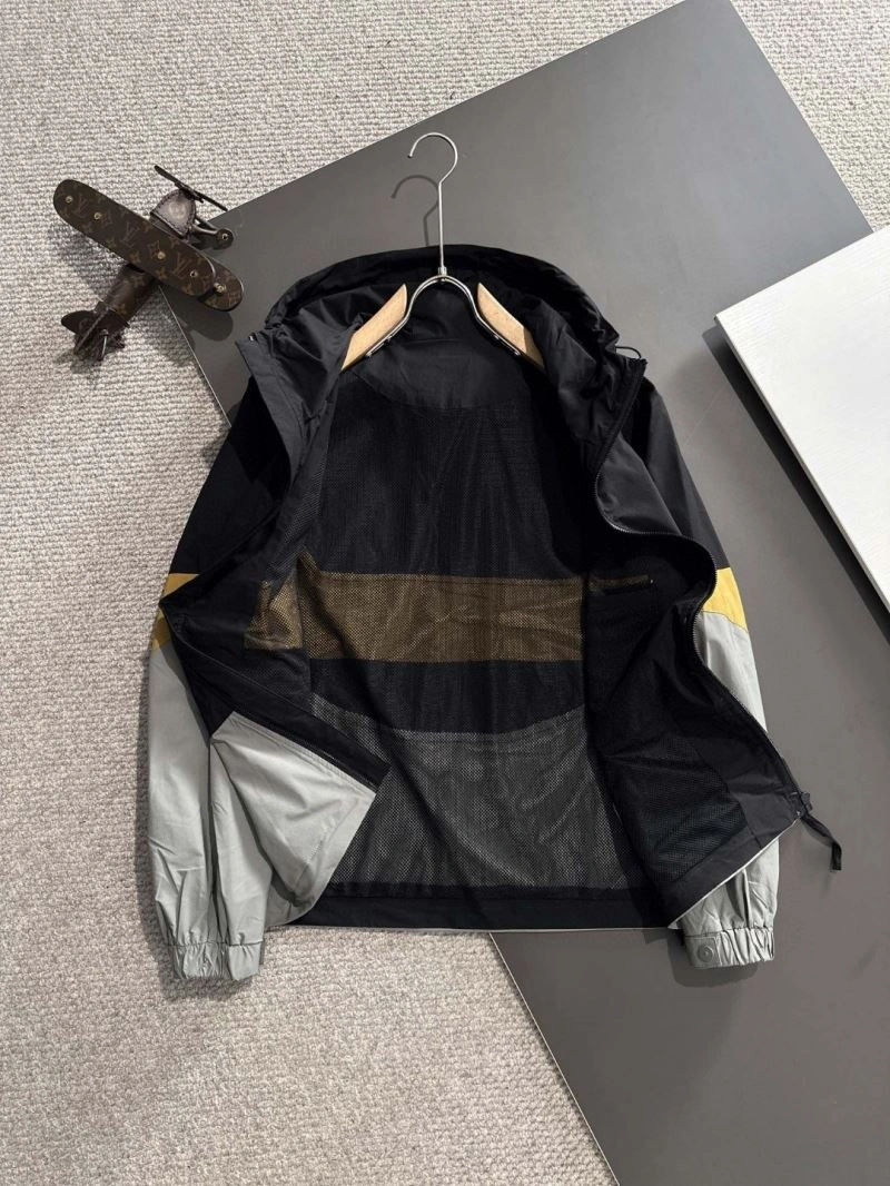 Christian Dior Outwear MultiPurpose 117522