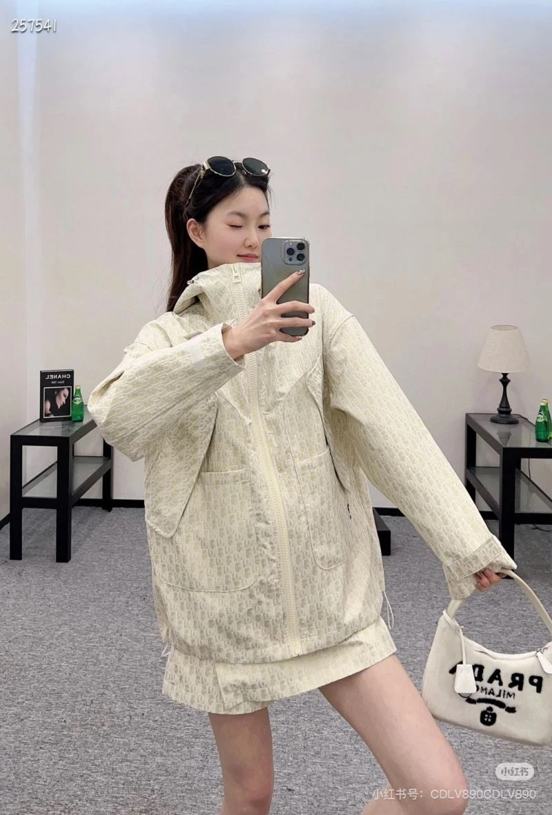 RelaxedFit Christian Dior Outwear 117517
