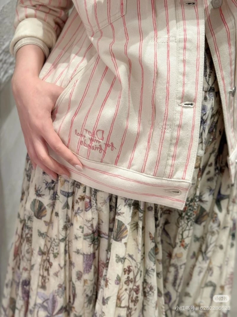 Christian Dior Outwear Neat 117519