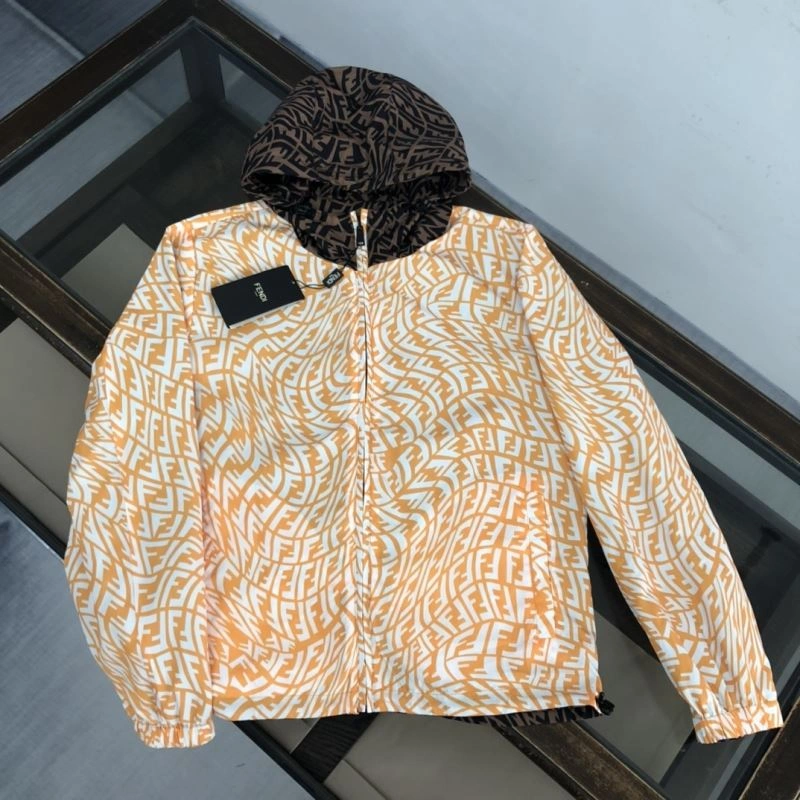 Effortless Christian Dior Outwear 117801