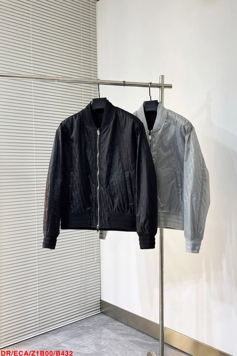 Christian Dior Outwear Youthful 117805