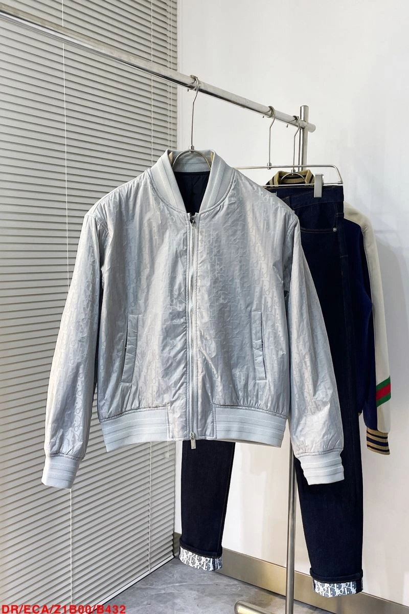Christian Dior Outwear Youthful 117805