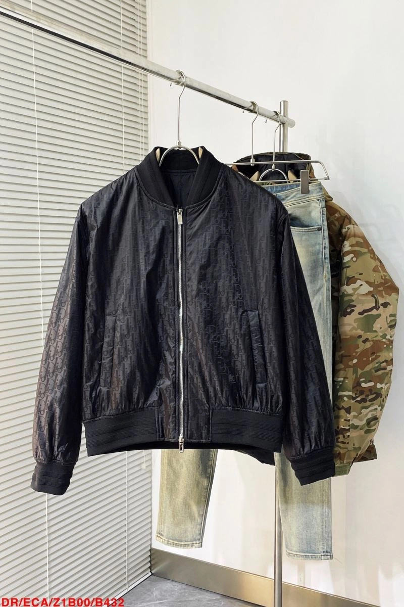 Christian Dior Outwear Youthful 117805