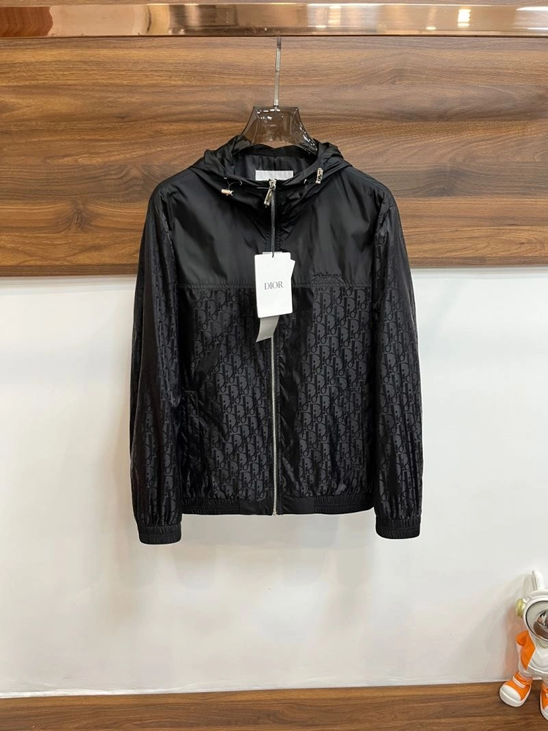 Comfortable Christian Dior Outwear 117777