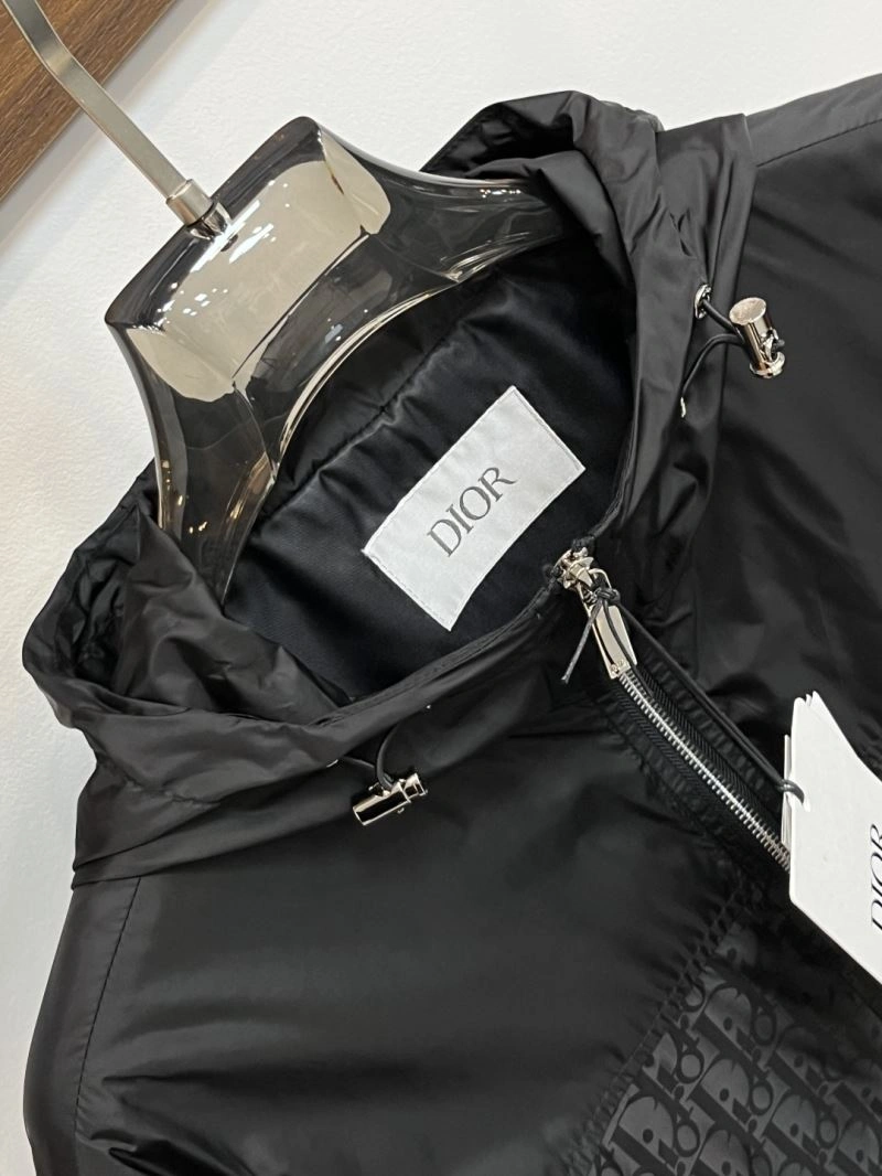 Comfortable Christian Dior Outwear 117777