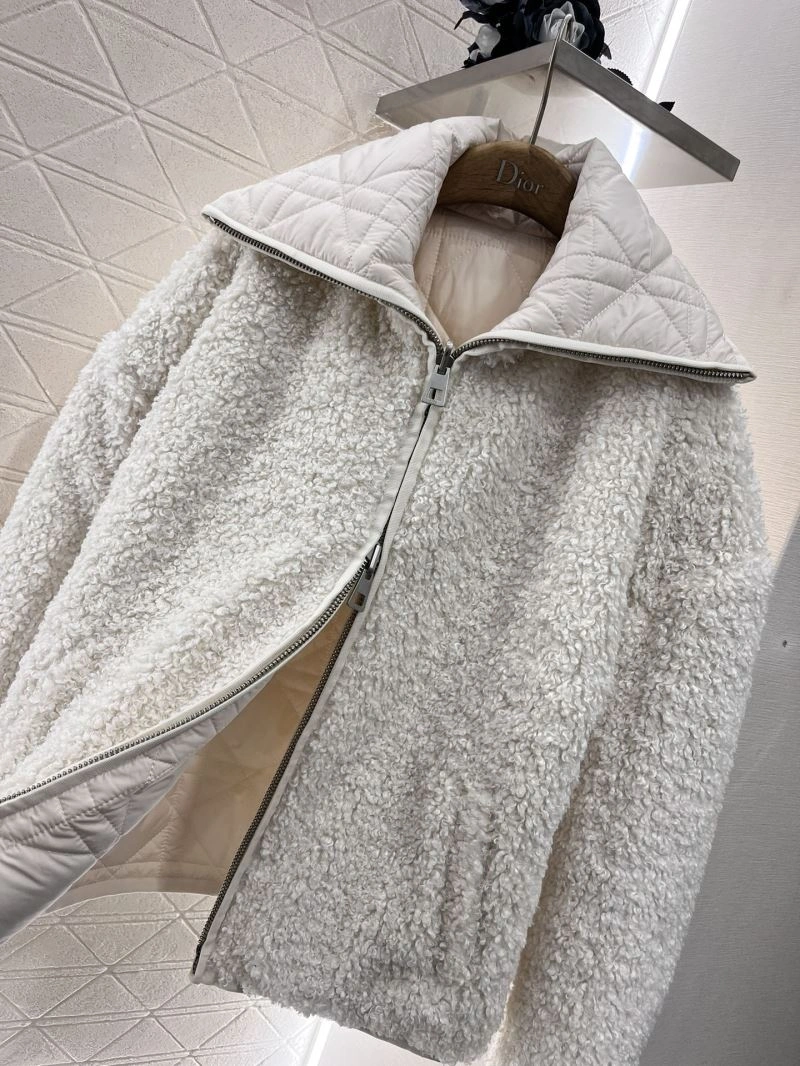 Durable Christian Dior Outwear 117927