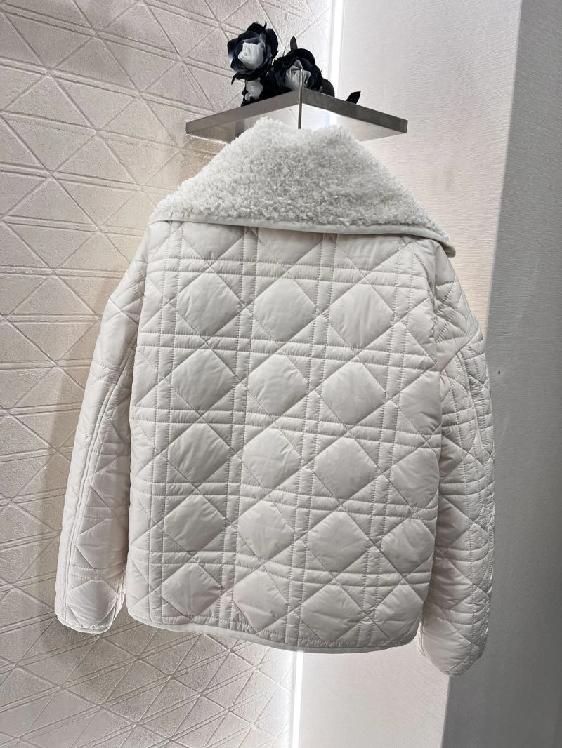 Durable Christian Dior Outwear 117927