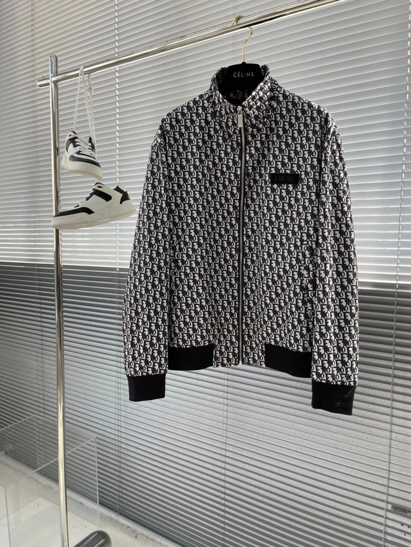 Sustainable Christian Dior Outwear 117178