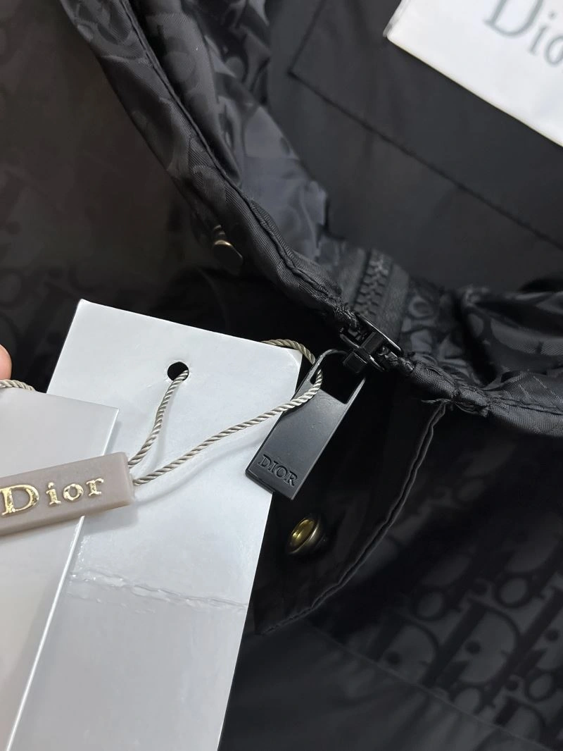 Christian Dior Outwear EyeCatching 117209