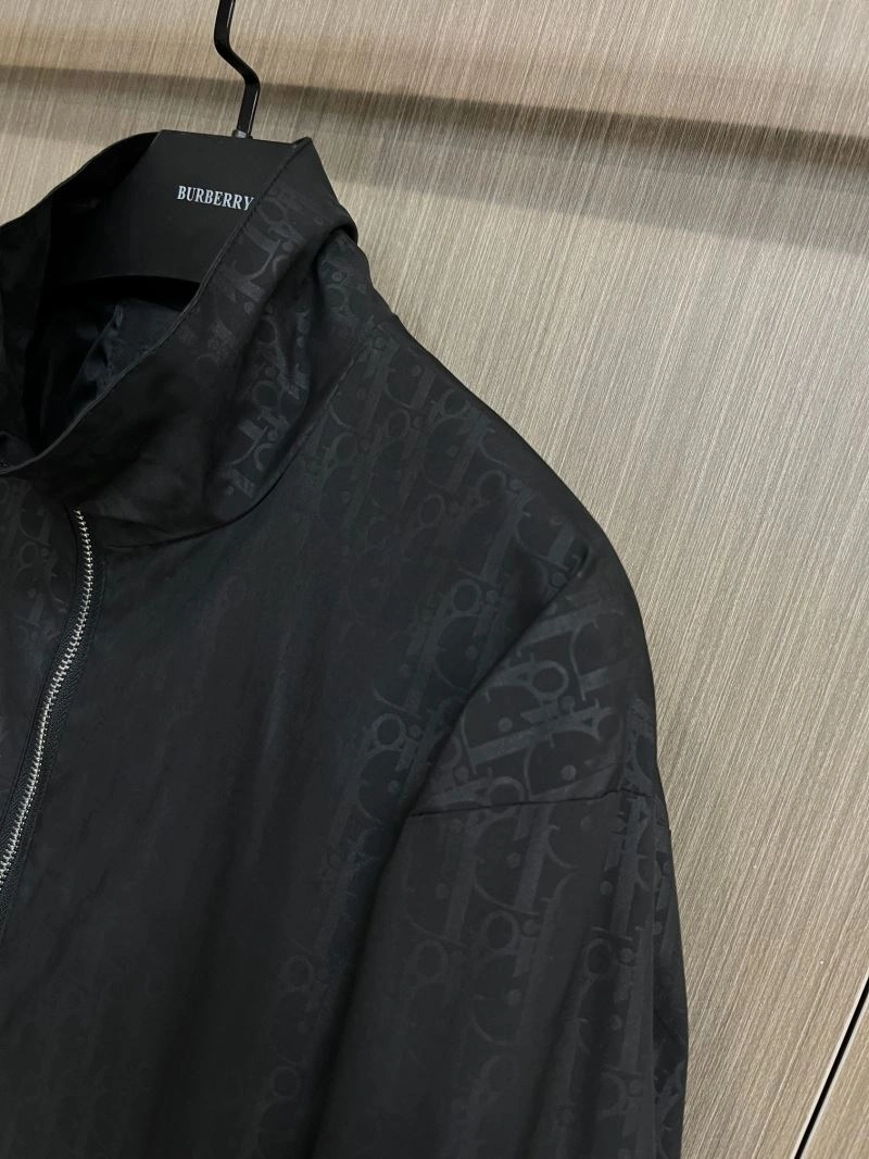 Fashionable Christian Dior Outwear 117194