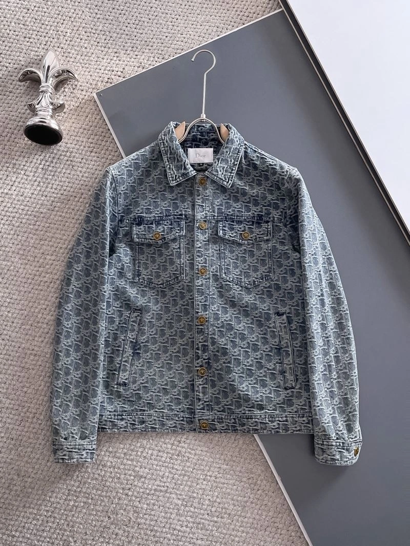 Unique Christian Dior Outwear 117203