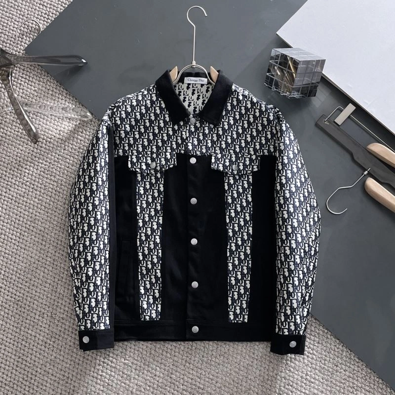 Neat Christian Dior Outwear 117173