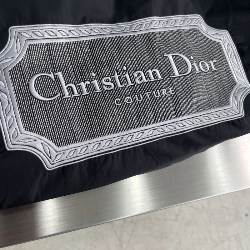 Thermal Christian Dior Outwear 117162