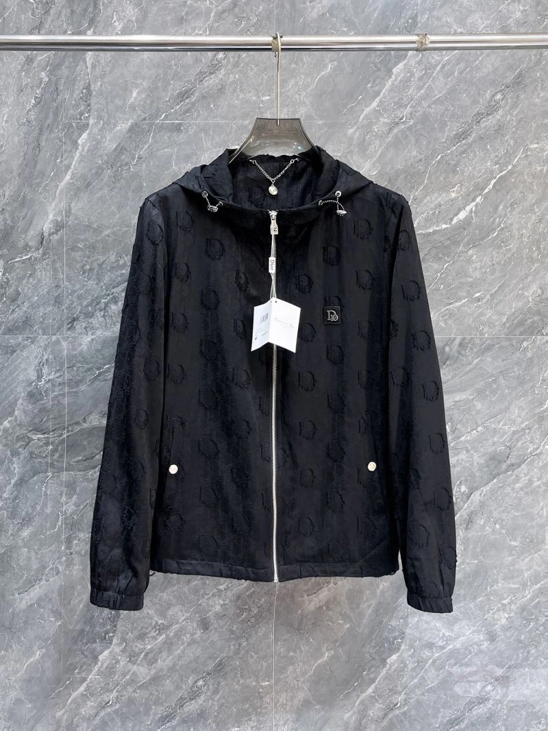 Christian Dior Outwear WellDesigned 117144