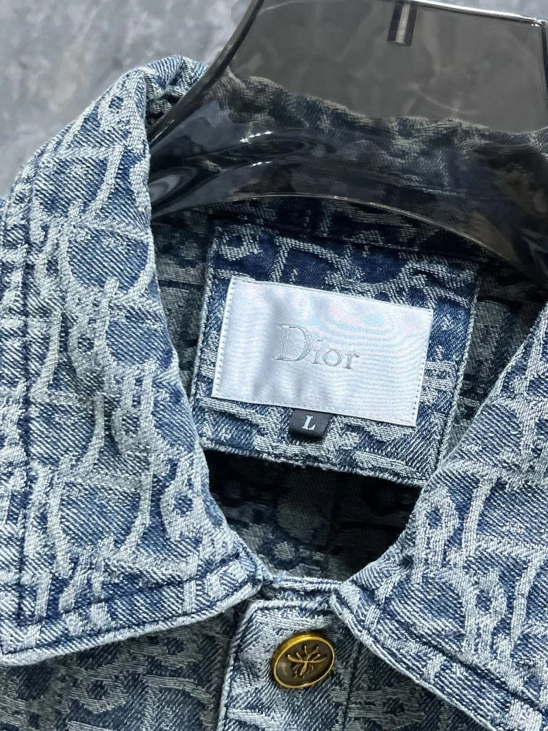 Christian Dior Outwear Sleek 117167