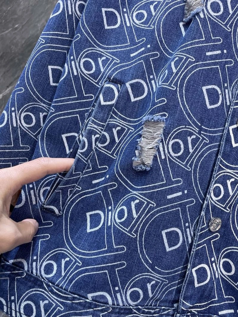 Fashionable Christian Dior Outwear 117147
