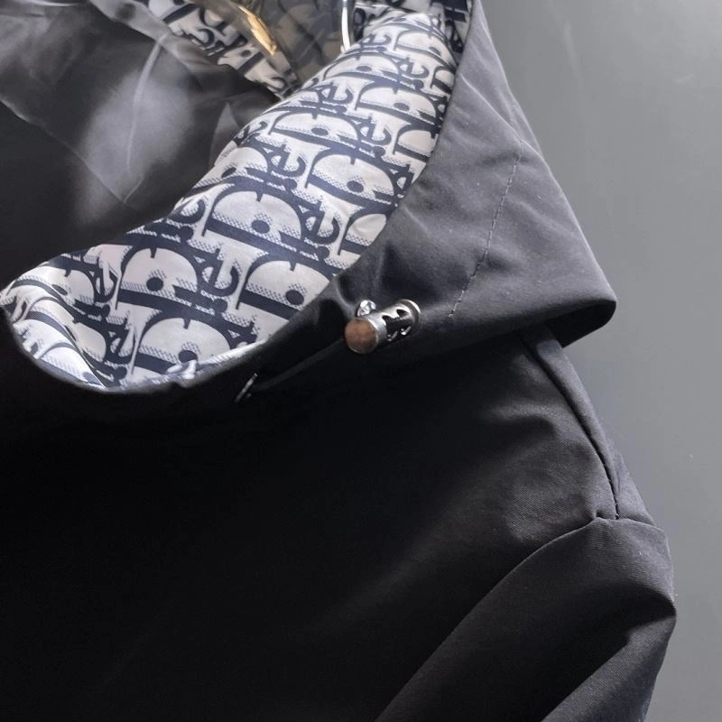 Christian Dior Outwear Minimalist 116902