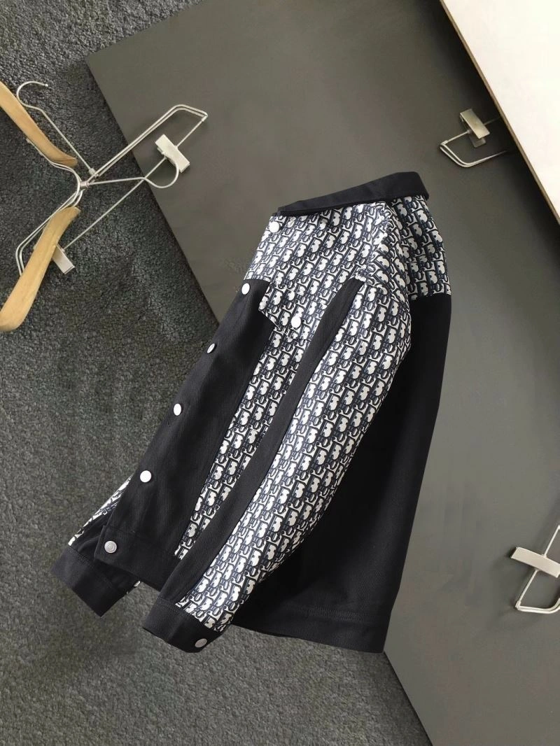 Minimalist Christian Dior Outwear 116852