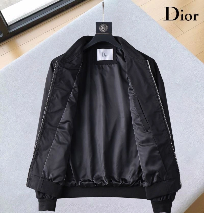 Practical Christian Dior Outwear 116854