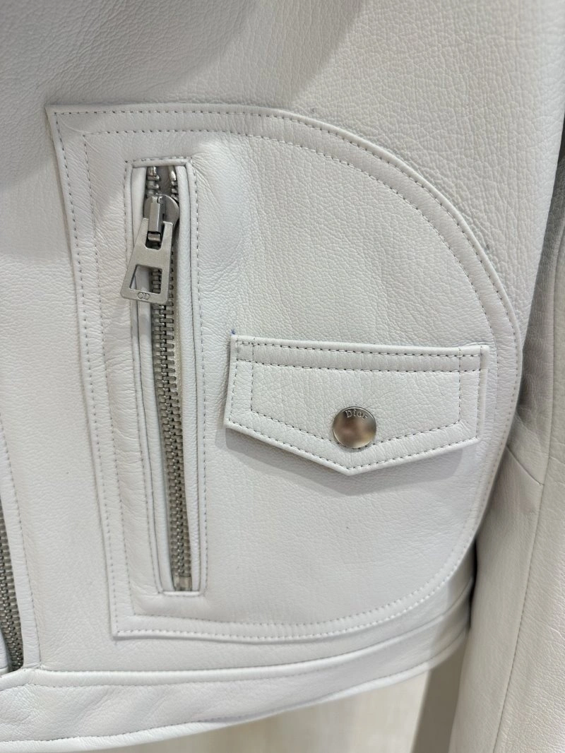 BestValue Christian Dior Outwear 112952