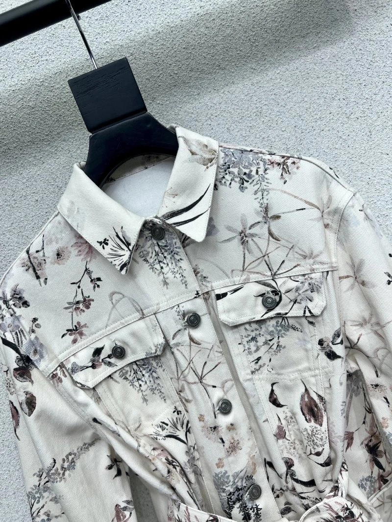 Functional Christian Dior Outwear 112935