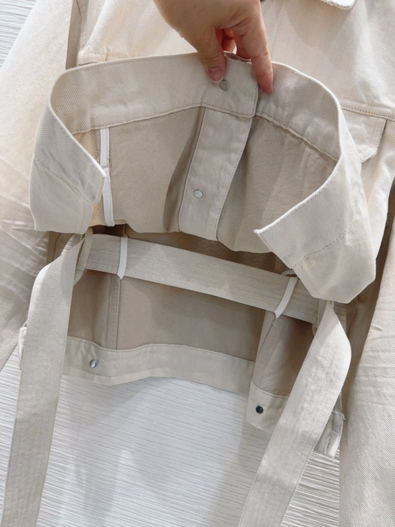 Chic Christian Dior Outwear 112942