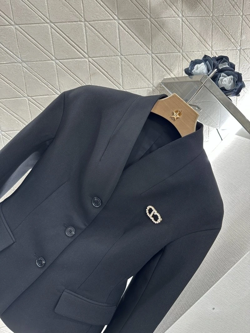 Tailored Christian Dior Outwear 112929