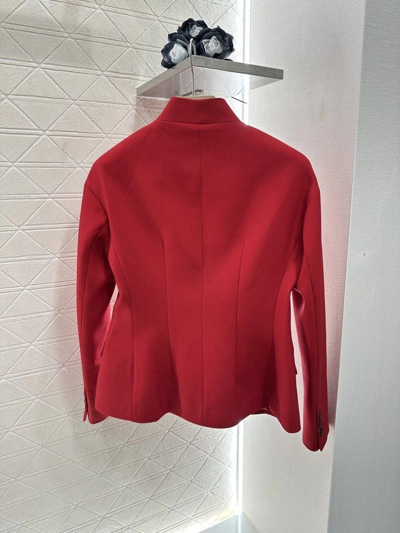 Durable Christian Dior Outwear 112936