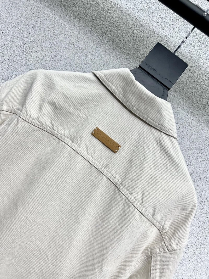 EasyCare Christian Dior Outwear 114379