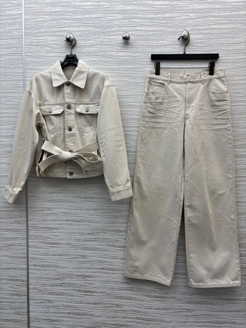 Christian Dior Outwear Elegant 114395
