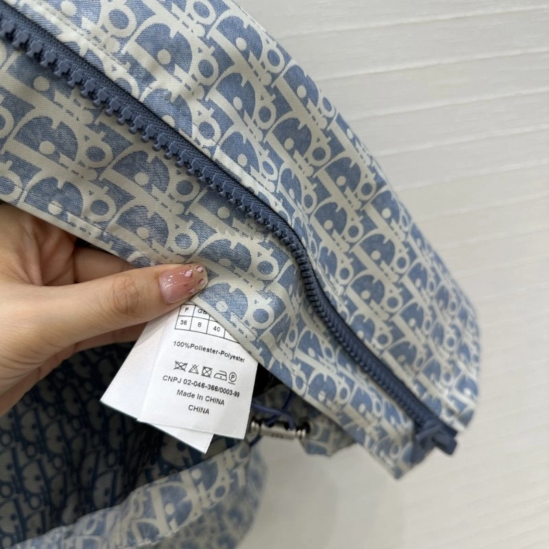 Christian Dior Outwear Comfortable 114377