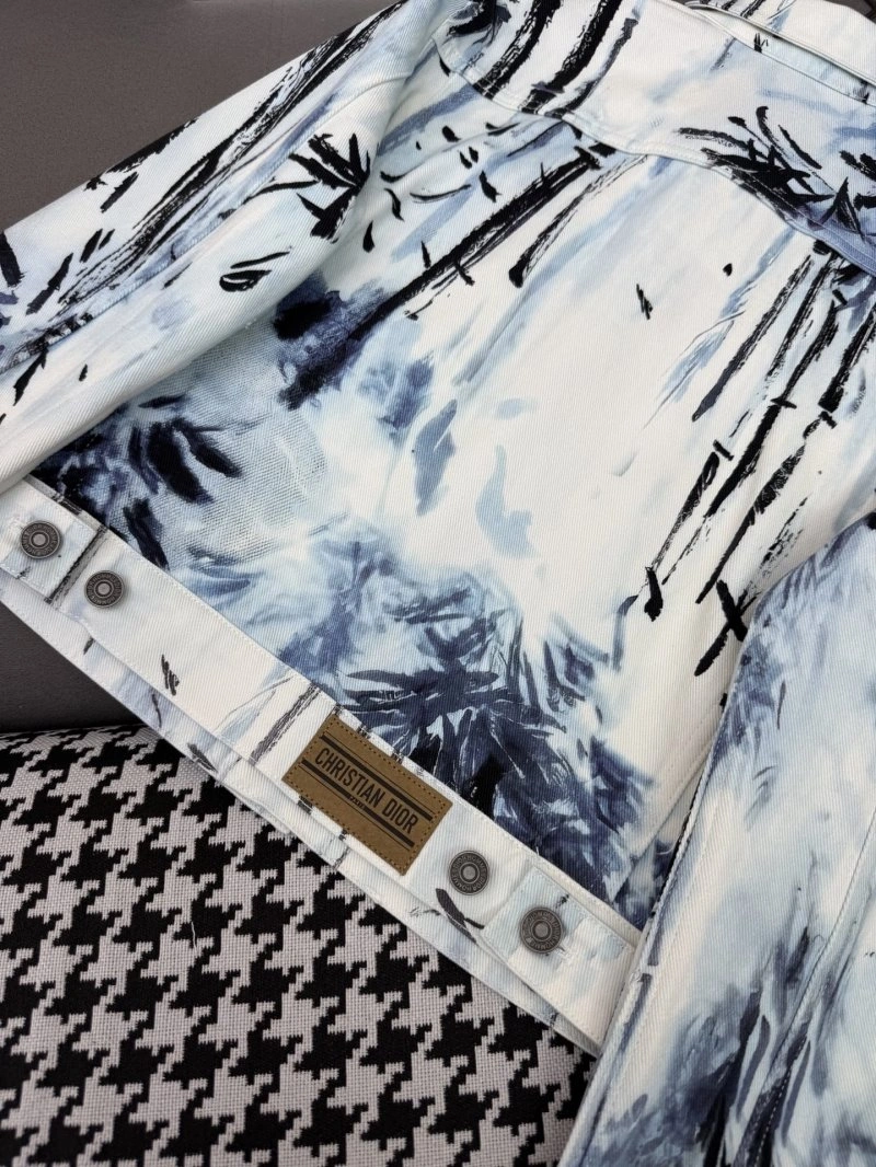OnTrend Christian Dior Outwear 114385