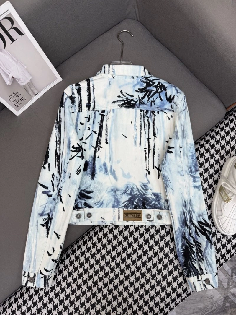 OnTrend Christian Dior Outwear 114385