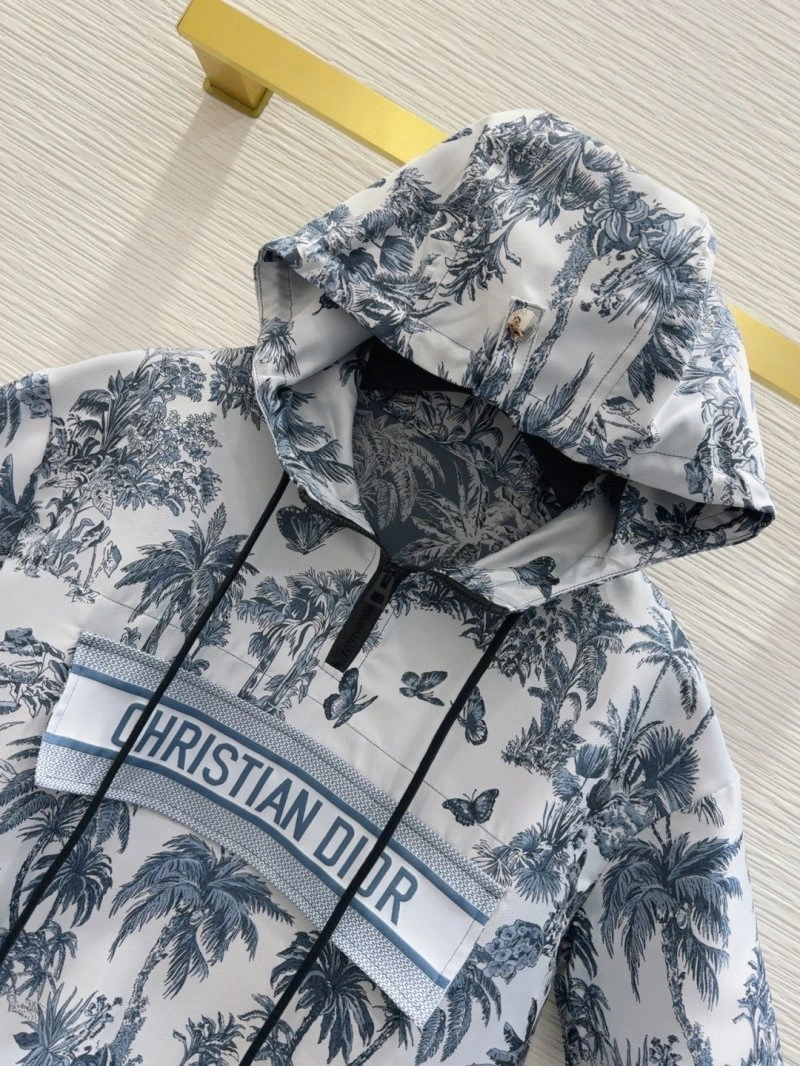 Stretchable Christian Dior Outwear 114366